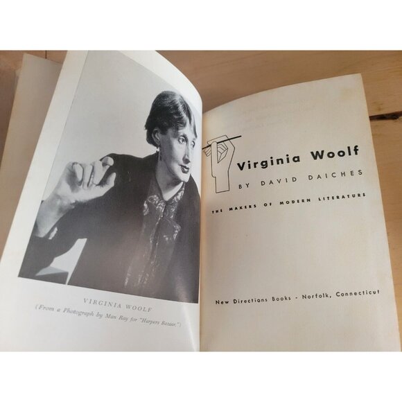 1942 First Ed. Virginia Woolf by David Daiches, Biography Vintage Hardcover - Picture 2 of 7
